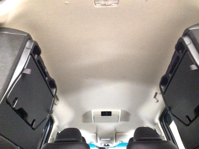 フリード クロスター・ホンダセンシング　ＬＥＤ・フルセグ・メモリナビ・後席モニター・純正ＡＷ・シートヒーター・ＥＴＣ　両ＰＳＤ　地デジ　エアバック　Ｉストップ　ＶＳＡ　リヤカメラ　３列シート　ＤＶＤ再生　ウォークスルー　イモビライザー（41枚目）