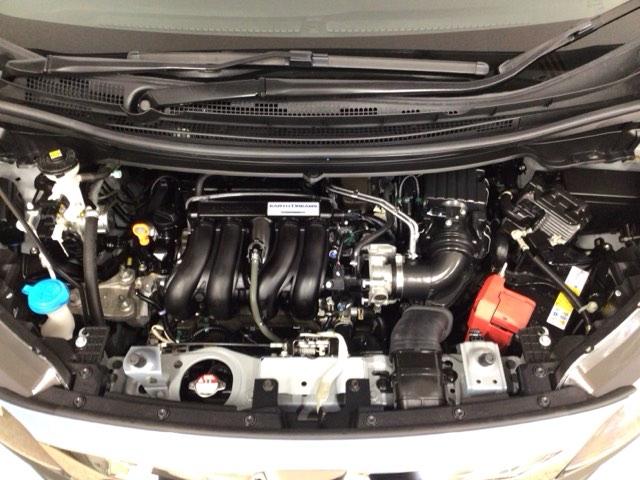 フリード クロスター・ホンダセンシング　ＬＥＤ・フルセグ・メモリナビ・後席モニター・純正ＡＷ・シートヒーター・ＥＴＣ　両ＰＳＤ　地デジ　エアバック　Ｉストップ　ＶＳＡ　リヤカメラ　３列シート　ＤＶＤ再生　ウォークスルー　イモビライザー（44枚目）