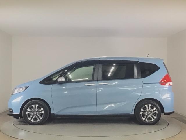 フリード クロスター・ホンダセンシング　ＬＥＤ・フルセグ・メモリナビ・後席モニター・純正ＡＷ・シートヒーター・ＥＴＣ　両ＰＳＤ　地デジ　エアバック　Ｉストップ　ＶＳＡ　リヤカメラ　３列シート　ＤＶＤ再生　ウォークスルー　イモビライザー（52枚目）