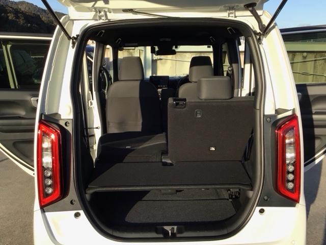 ���X�ł̔̔��ԗ��́A�Ԍ������͂������A�Ԍ��c����̎ԗ��ł��_����������������I��点�Ă��炨�q�l�ֈ����n���v���܂��̂ŁA���S���Ă��w�����������܂���