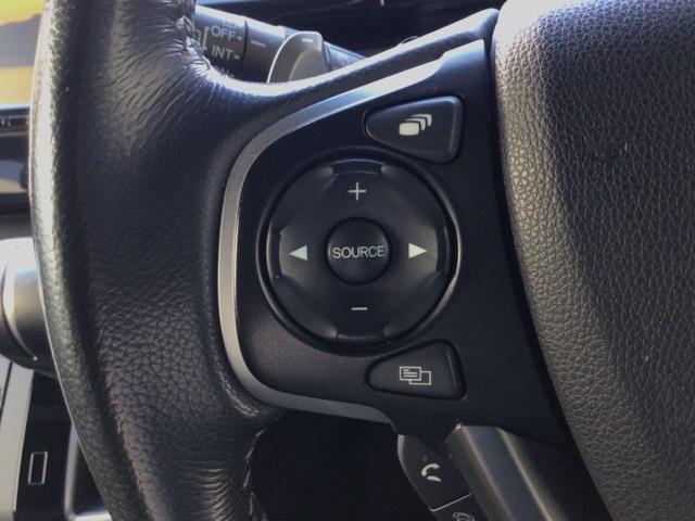 �X�e�A�����O�����R���́A�^�]���ł��ȒP�ɉ��ʒ�����`�����l���ύX���ł��܂��I�킫���^�]�h�~�ɂ��Ȃ���̂ň��S�ł���