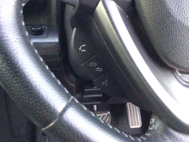 ステップワゴンスパーダ スパーダ・クールスピリットホンダセンシング　ＬＥＤ・フルセグ・メモリナビ・バックカメラ・純正ＡＷ・シートヒーター・ＥＴＣ　サイドエアバック　スマートキ　左右電動スライドドア　バックモニタ　地ＴＶ　ナビ＆ＴＶ　三列シート　ＵＳＢ　助手席エアバッグ（17枚目）