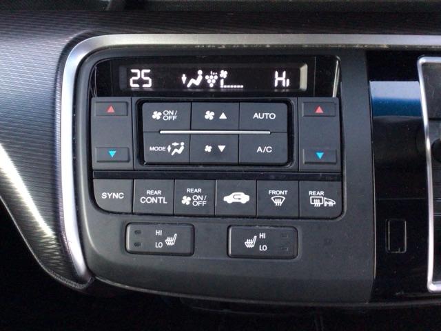 ステップワゴンスパーダ スパーダ・クールスピリットホンダセンシング　ＬＥＤ・フルセグ・メモリナビ・バックカメラ・純正ＡＷ・シートヒーター・ＥＴＣ　サイドエアバック　スマートキ　左右電動スライドドア　バックモニタ　地ＴＶ　ナビ＆ＴＶ　三列シート　ＵＳＢ　助手席エアバッグ（20枚目）