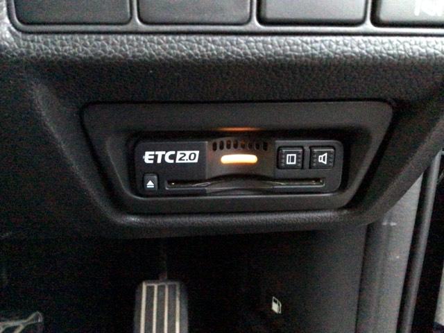 ステップワゴンスパーダ スパーダ・クールスピリットホンダセンシング　ＬＥＤ・フルセグ・メモリナビ・バックカメラ・純正ＡＷ・シートヒーター・ＥＴＣ　サイドエアバック　スマートキ　左右電動スライドドア　バックモニタ　地ＴＶ　ナビ＆ＴＶ　三列シート　ＵＳＢ　助手席エアバッグ（22枚目）