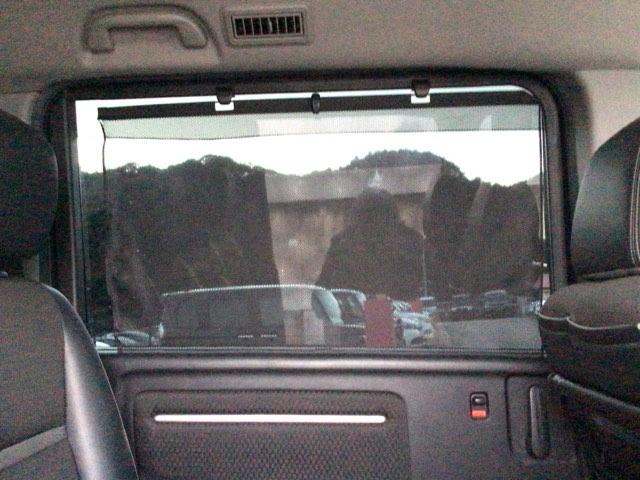 ステップワゴンスパーダ スパーダ・クールスピリットホンダセンシング　ＬＥＤ・フルセグ・メモリナビ・バックカメラ・純正ＡＷ・シートヒーター・ＥＴＣ　サイドエアバック　スマートキ　左右電動スライドドア　バックモニタ　地ＴＶ　ナビ＆ＴＶ　三列シート　ＵＳＢ　助手席エアバッグ（23枚目）