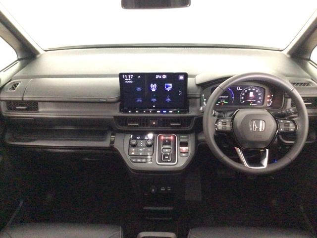 ステップワゴン ｅ：ＨＥＶスパーダ　ＬＥＤ・フルセグ・メモリナビ・バックカメラ・純正ＡＷ・後席モニター・ＥＴＣ　マルチカメラ　フルオートエアコン　ＥＳＣ　シートヒータ　キーフリー　ＬＥＤヘッドランプ　イモビ　ＡＢＳ　リアカメラ　Ｐソナー（4枚目）