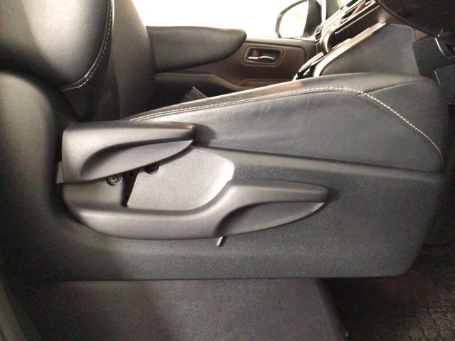 エスクァイア ハイブリッドＧｉ　ＬＥＤ・フルセグ・メモリナビ・バックカメラ・純正ＡＷ・両側電動ドア・ＥＴＣ　シートＨ　Ｒカメラ　ＡＡＣ　ウォークスルー　ナビ＆ＴＶ　地デジ　ＬＥＤライト　キーレスエントリー　スマートキー付　エアバック（29枚目）