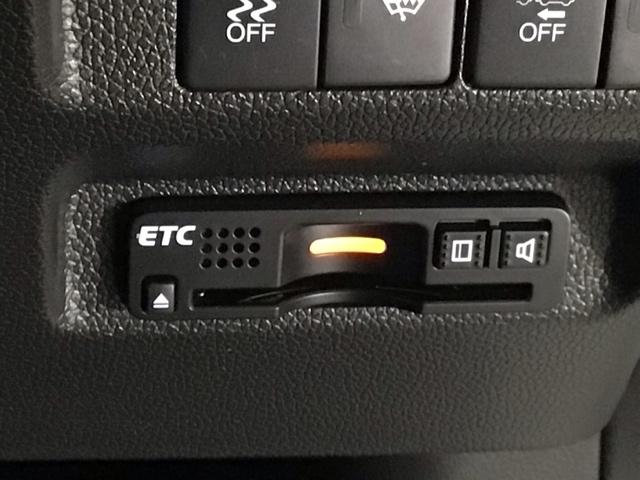 フリードハイブリッド ハイブリッド・EX LED・フルセグ・メモリナビ・バックカメラ・純正AW・シートヒーター・ETC 地デジフルセグTV シ-トヒ-タ- リヤカメラ LEDライト フルオートエアコン ABS DVD再生可 ウォークスルー(30枚目)