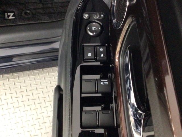 Ｎ－ＢＯＸカスタム Ｌコーディネートスタイル　ＬＥＤ・フルセグ・メモリナビ・バックカメラ・純正ＡＷ・シートヒーター・ＥＴＣ　衝突軽減ブレーキ　両側パワ－スライドドア　Ｂカメラ付　ソナー　クルコン　ＬＥＤライト　ベンチシート　ＡＡＣ　横滑り防止装置（34枚目）