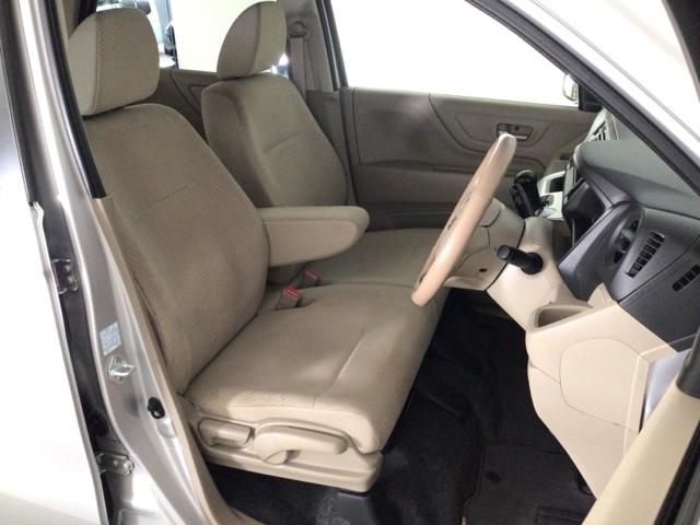 �y�O�ȁz�[���ȍL�����m�ۂ����A���K�ȑO�ȁI�C���e���A�J���[���������������F�ł���Z���^�[�A�[�����X�g���t���āA�����b�N�X�����p���ŉ^�]���Ă��������܂���