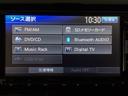 Gコンフォートパッケージ HID・フルセグ・メモリナビ・DVD・バックカメラ・シートヒーター・ETC フルセグテレビ 横滑り防止システム 追突軽減ブレーキ スマートキー オートエアコン ベンチシート カーテンエアバッグ ABS(27枚目)