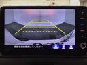 ヴェゼル ｅ：ＨＥＶＸ　ＬＥＤライト・ホンダＣＯＮＮＥＣＴ・メモリナビ・バックカメラ・純正ＡＷ・ＥＴＣ　前後障害物センサー　ＡＡＣ　イモビライザー　スマ－トキ－　誤発進抑制　ＰＷ　リアカメラ　クルコン　ＥＳＣ　ＥＴＣ装備（7枚目）