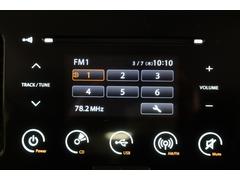 【オーディオ機能】ＣＤプレーヤーを装備♪もちろんＦＭ／ＡＭラジオもお聞きいただけますよ♪ 6