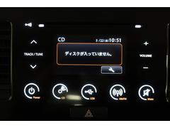 【オーディオ機能】ＣＤプレーヤーを装備♪もちろんＦＭ／ＡＭラジオもお聞きいただけますよ♪ 7