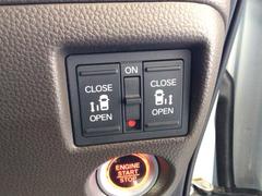 ��ξ¦�ѥ���饤�ɥɥ���ξ¦���ѥ���饤�ɥɥ��ˤʤäƤ��ꡢ��ž�ʤΥ����å��䥹�ޡ��ȥ����ǤⳫ�Ĥ���ǽ�Ǥ����������⹭���ΤǾ��ߤ��ڡ��� 7