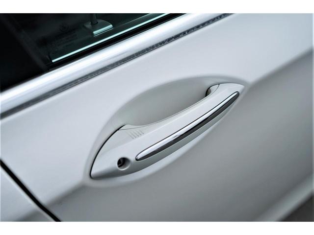 740i ETC・サンルーフ・純正アルミ18インチ・純正ナビ・黒レザーシート・オートライト・フルセグ・バックカメラ・フルセグTV・シートヒーター・パワーシート・シートメモリー機能・ウッドパネル・ソナーセンサー(44枚目)