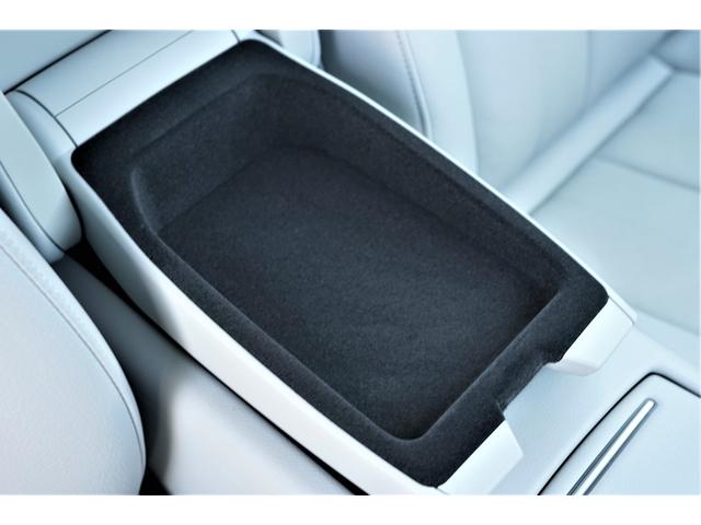 2.8FSIクワトロ 本革シート・クルーズコントロール・BOSEスピーカー・Bluetooth接続・フルセグTV・CD/DVD機能・バックカメラ・パワーシート・シートメモリー・電動リアゲート・ソナーセンサー・ETC(72枚目)