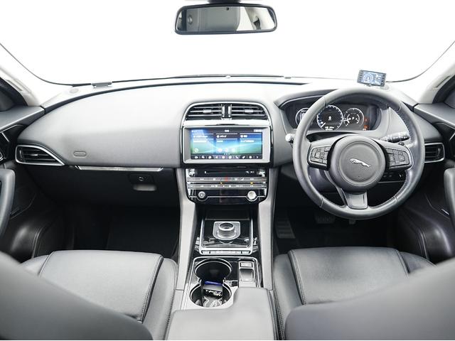Fペイス ブラック系(黒)の中古車を探すなら【グーネット】 Fペイス ブラック系(黒)の中古車を探すなら【グーネット】