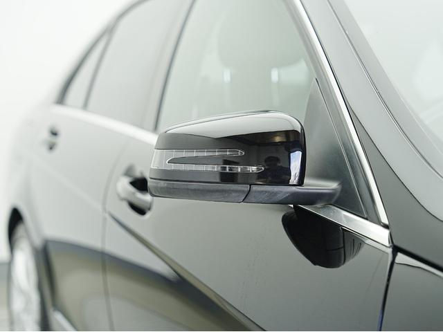 Cクラス C200 CGIブルーエフィシェンシー 黒本革シート・純正ナビ・フルセグTV・ドライブレコーダー・シートヒーター・バックカメラ・シートメモリー・パワーシート・クルーズコントロール・電動格納ミラー・ステアリング電動チルト・ステアリングスイッチ(22枚目)