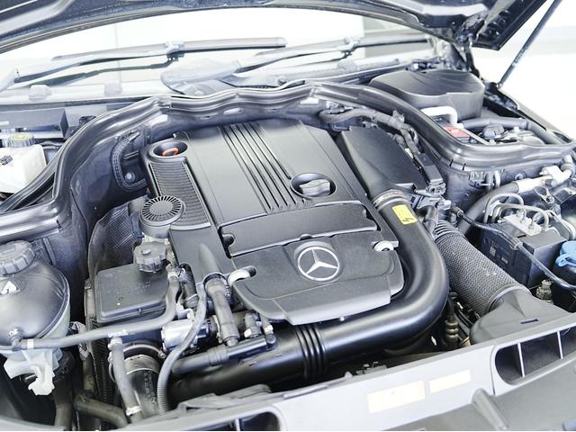 Cクラス C200 CGIブルーエフィシェンシー 黒本革シート・純正ナビ・フルセグTV・ドライブレコーダー・シートヒーター・バックカメラ・シートメモリー・パワーシート・クルーズコントロール・電動格納ミラー・ステアリング電動チルト・ステアリングスイッチ(25枚目)