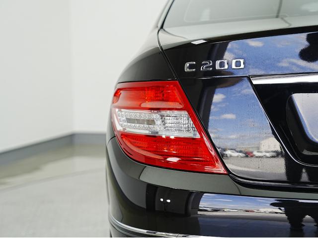 Cクラス C200 CGIブルーエフィシェンシー 黒本革シート・純正ナビ・フルセグTV・ドライブレコーダー・シートヒーター・バックカメラ・シートメモリー・パワーシート・クルーズコントロール・電動格納ミラー・ステアリング電動チルト・ステアリングスイッチ(34枚目)