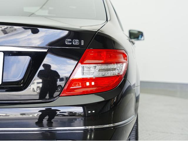 Cクラス C200 CGIブルーエフィシェンシー 黒本革シート・純正ナビ・フルセグTV・ドライブレコーダー・シートヒーター・バックカメラ・シートメモリー・パワーシート・クルーズコントロール・電動格納ミラー・ステアリング電動チルト・ステアリングスイッチ(36枚目)