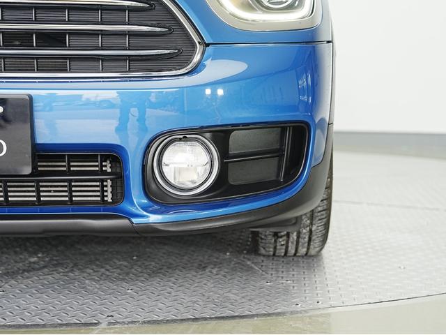 ＭＩＮＩ クーパーＤ　クロスオーバー　オール４　インテリジェントセーフティ・ＡＣＣ・バックカメラ・電子パーキング・シートヒーター・アイドリングストップ・ソナーセンサー・パワーバックドア・Ｂｌｕｅｔｏｏｔｈ・コンフォートアクセス・ＵＳＢソケット（19枚目）
