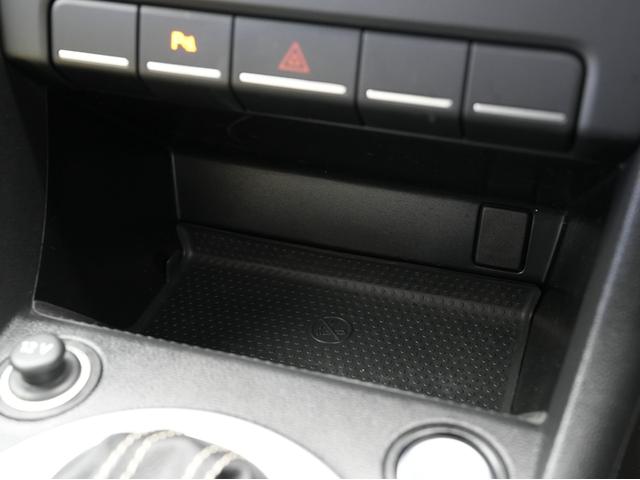 「キズやエンジンの状態は？」「イヤな臭いはしない？」「修理歴や水没車じゃないか気になる！」どんな小さな不安でもお答えします。お気軽にお問い合わせください！