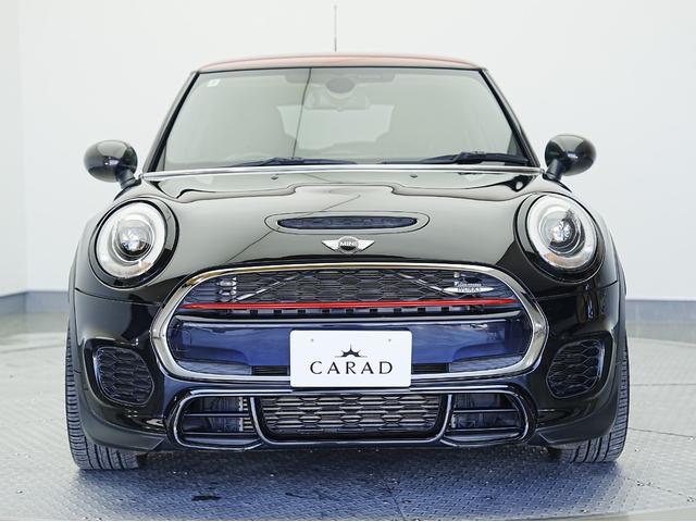 ＭＩＮＩ ジョンクーパーワークス　ペッパーパッケージ・ヘッドアップディスプレイ・ナビ２０２５年更新済み・ＬＥＤヘッドライト・社外レーダー・ソナーセンサー・Ｂｌｕｅｔｏｏｔｈ・アイドリングストップ・オートライト・オートワイパー（17枚目）