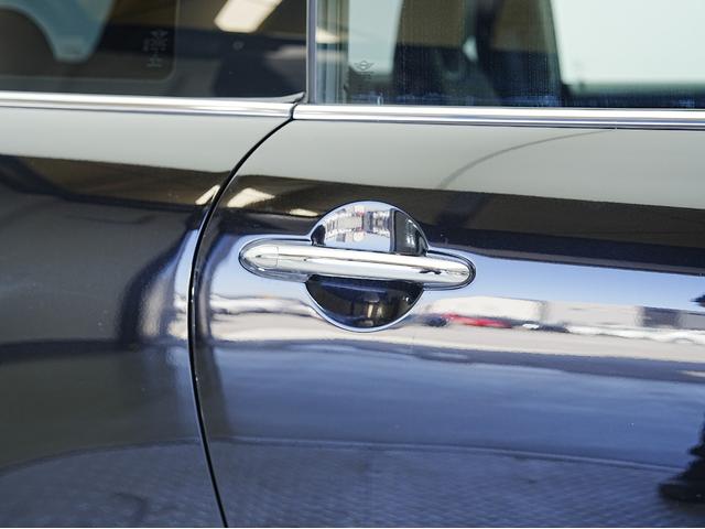 ＭＩＮＩ ジョンクーパーワークス　ペッパーパッケージ・ヘッドアップディスプレイ・ナビ２０２５年更新済み・ＬＥＤヘッドライト・社外レーダー・ソナーセンサー・Ｂｌｕｅｔｏｏｔｈ・アイドリングストップ・オートライト・オートワイパー（26枚目）