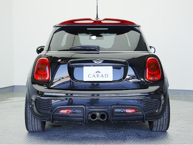 ＭＩＮＩ ジョンクーパーワークス　ペッパーパッケージ・ヘッドアップディスプレイ・ナビ２０２５年更新済み・ＬＥＤヘッドライト・社外レーダー・ソナーセンサー・Ｂｌｕｅｔｏｏｔｈ・アイドリングストップ・オートライト・オートワイパー（31枚目）