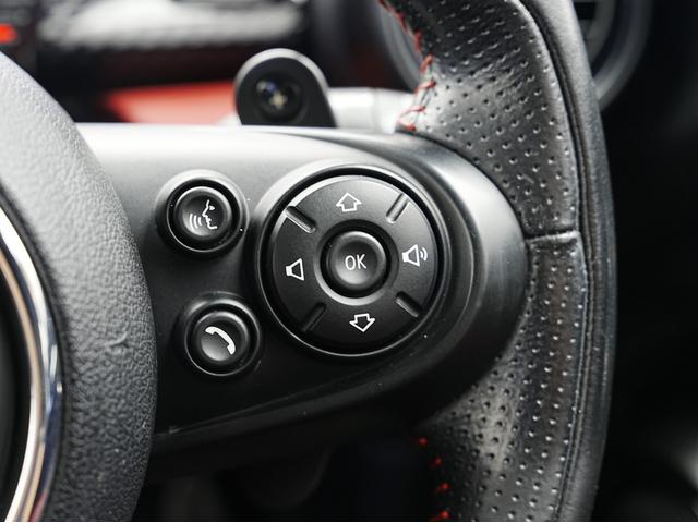 ＭＩＮＩ ジョンクーパーワークス　ペッパーパッケージ・ヘッドアップディスプレイ・ナビ２０２５年更新済み・ＬＥＤヘッドライト・社外レーダー・ソナーセンサー・Ｂｌｕｅｔｏｏｔｈ・アイドリングストップ・オートライト・オートワイパー（54枚目）