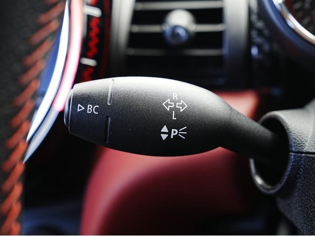 ＭＩＮＩ ジョンクーパーワークス　ペッパーパッケージ・ヘッドアップディスプレイ・ナビ２０２５年更新済み・ＬＥＤヘッドライト・社外レーダー・ソナーセンサー・Ｂｌｕｅｔｏｏｔｈ・アイドリングストップ・オートライト・オートワイパー（55枚目）