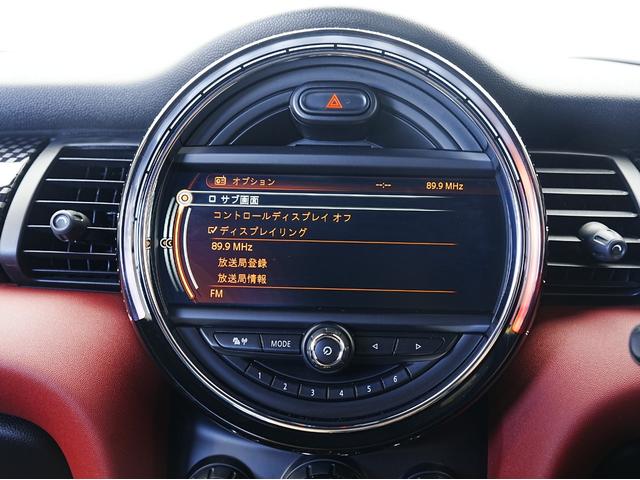 ＭＩＮＩ ジョンクーパーワークス　ペッパーパッケージ・ヘッドアップディスプレイ・ナビ２０２５年更新済み・ＬＥＤヘッドライト・社外レーダー・ソナーセンサー・Ｂｌｕｅｔｏｏｔｈ・アイドリングストップ・オートライト・オートワイパー（65枚目）