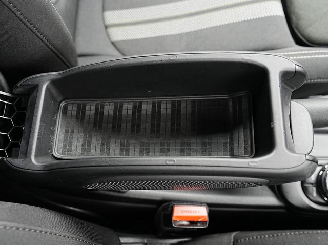 ＭＩＮＩ ジョンクーパーワークス　ペッパーパッケージ・ヘッドアップディスプレイ・ナビ２０２５年更新済み・ＬＥＤヘッドライト・社外レーダー・ソナーセンサー・Ｂｌｕｅｔｏｏｔｈ・アイドリングストップ・オートライト・オートワイパー（75枚目）