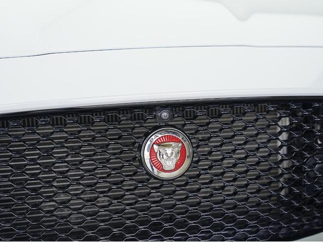 JAGUAR F-PACE PRESTIGE