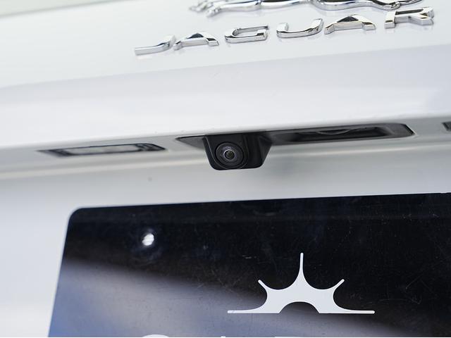 JAGUAR F-PACE PRESTIGE