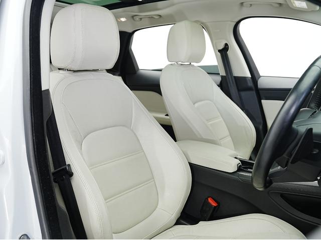 JAGUAR F-PACE PRESTIGE