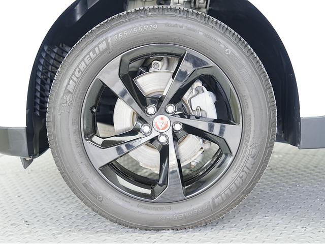 JAGUAR F-PACE PRESTIGE