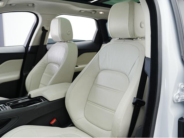 JAGUAR F-PACE PRESTIGE