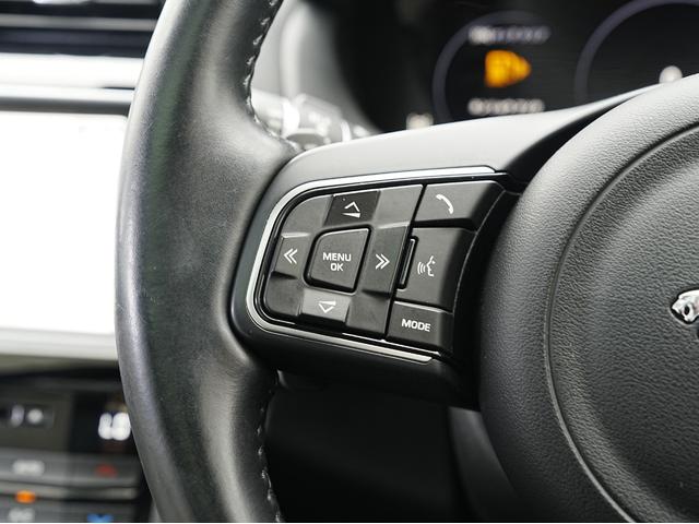 JAGUAR F-PACE PRESTIGE