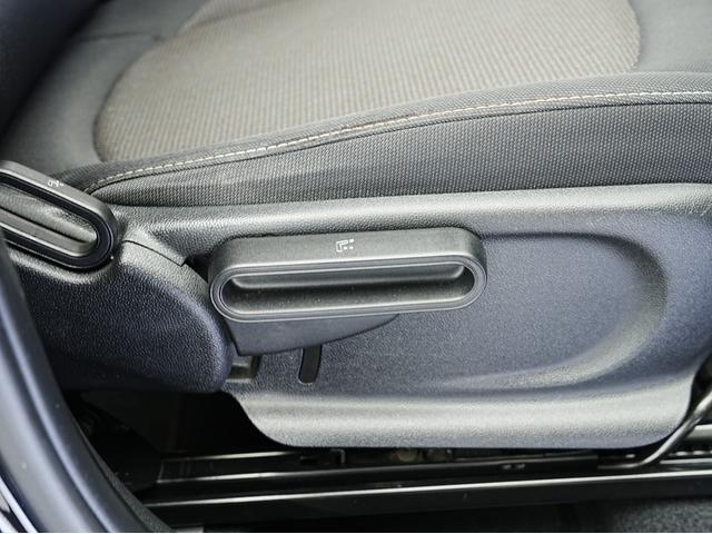 ＭＩＮＩ クーパーＤ　クロスオーバー　前後ドラレコ・ＡＣＣ・ＬＥＤヘッドライト・パワーバックドア・インテリジェントセーフティ・電動リヤゲート・純正ナビ・Ｂｌｕｅｔｏｏｔｈ・バックカメラ・後席フィルム・後方ソナーセンサー・オートワイパー（50枚目）