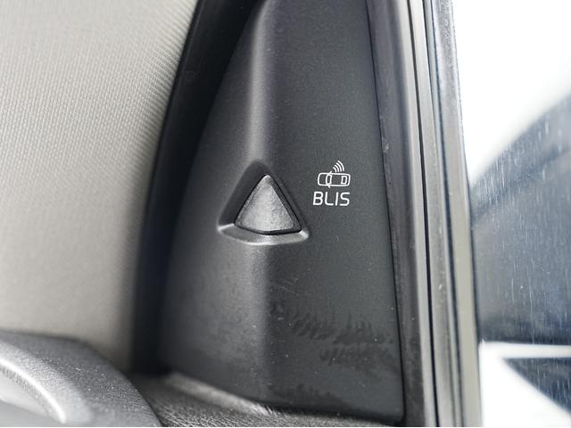 VOLVO V40 CROSS COUNTRY D4 SUMMUM