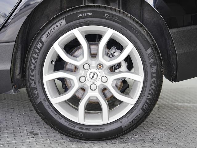 VOLVO V40 CROSS COUNTRY D4 SUMMUM
