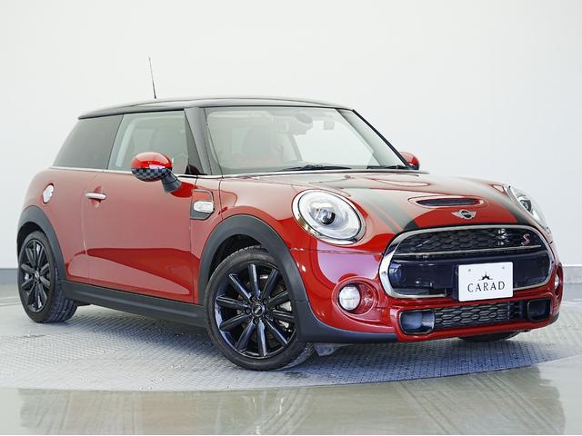 ＭＩＮＩ クーパーＳ　ワンオーナー・ＯＰ黒赤レザーシート・純正ナビ・ツートンルーフ・ドライブレコーダー・Ｂｌｕｅｔｏｏｔｈ・アンビエントライ社外ＴＶチューナー・バックカメラ・後席フィルム・ＥＴＣ・ＨＩＤヘッドライト（13枚目）