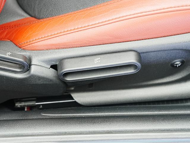 ＭＩＮＩ クーパーＳ　ワンオーナー・ＯＰ黒赤レザーシート・純正ナビ・ツートンルーフ・ドライブレコーダー・Ｂｌｕｅｔｏｏｔｈ・アンビエントライ社外ＴＶチューナー・バックカメラ・後席フィルム・ＥＴＣ・ＨＩＤヘッドライト（48枚目）