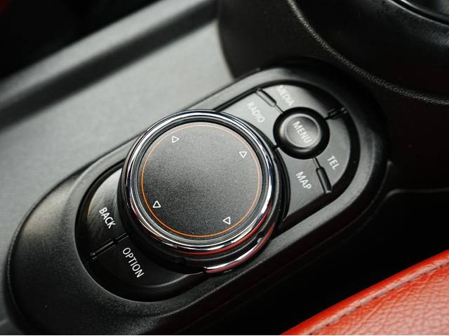 ＭＩＮＩ クーパーＳ　ワンオーナー・ＯＰ黒赤レザーシート・純正ナビ・ツートンルーフ・ドライブレコーダー・Ｂｌｕｅｔｏｏｔｈ・アンビエントライ社外ＴＶチューナー・バックカメラ・後席フィルム・ＥＴＣ・ＨＩＤヘッドライト（68枚目）