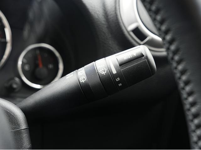 ジープ・ラングラー サハラ 後期モデル・純正オーディオ・アルパインスピーカー・クルーズコントロール・オートライト・ヒルディセントコントロール・ETC・トランスファーレバー・スペアキー・ステアリングスイッチ(51枚目)