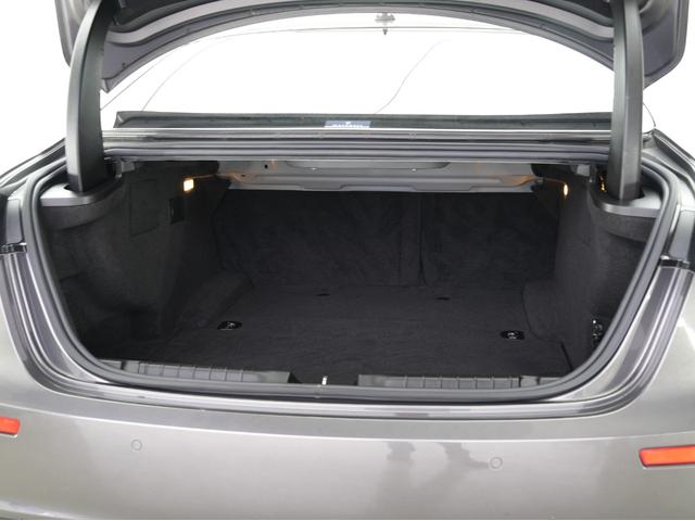 ギブリ ベースグレード ディーゼル・黒本革シート・レースチップサブコン・赤キャリパー・純正ナビ・フルセグ・Bluetooth・バックカメラ・クルーズコントロール・前方ドラレコ・後席フィルム・ETC・パドルシフト・オートライト(32枚目)