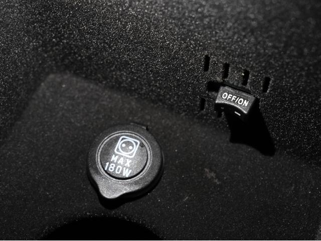 ギブリ ベースグレード ディーゼル・黒本革シート・レースチップサブコン・赤キャリパー・純正ナビ・フルセグ・Bluetooth・バックカメラ・クルーズコントロール・前方ドラレコ・後席フィルム・ETC・パドルシフト・オートライト(73枚目)